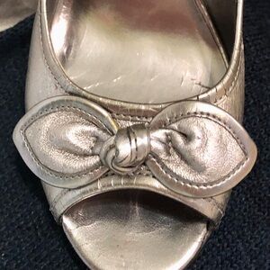 Peep Toe Pumps Silver SIZE 8